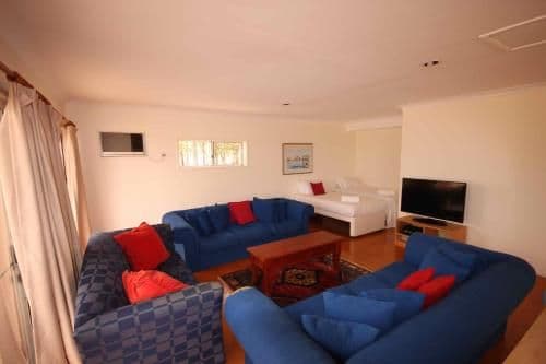 Four-Bedroom Holiday Home