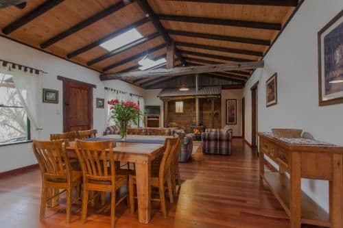Pioneer Three-Bedroom Spa Cottage