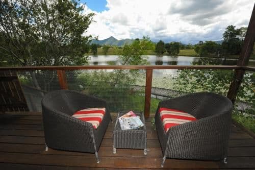 Bungalow - Water Front