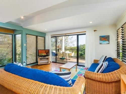 Straddie Beach House 30
