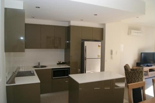 Luxury One-Bedroom Apartment - City