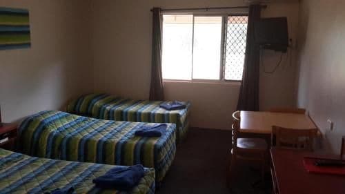 Family Room (5 Adults)