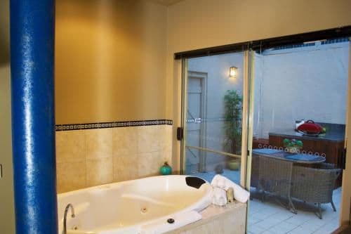 Luxury Water Villa 6