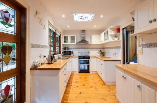 Three-Bedroom Family Cottage - Jessica's Cottage