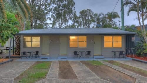 Studio Cabin with Shared Bathroom