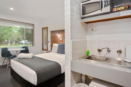 Executive Queen Room