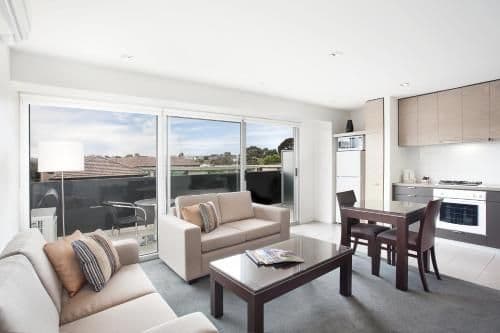 Deluxe One-Bedroom Suite