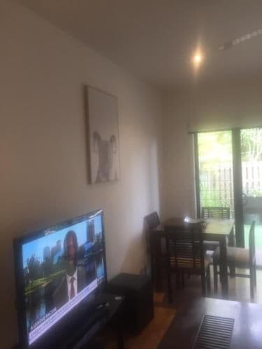 Apartment with Garden View