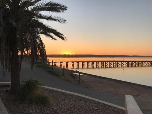 Streaky Bay Beachside & Jetty View Apartments4