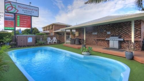 โรสเบอร์น การ์เด้น โมเต็ล (Rosebourne Gardens Motel)1
