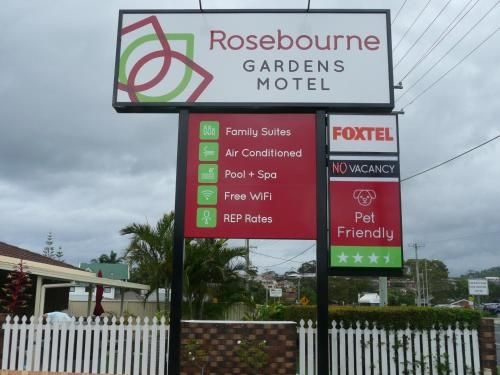 โรสเบอร์น การ์เด้น โมเต็ล (Rosebourne Gardens Motel)0