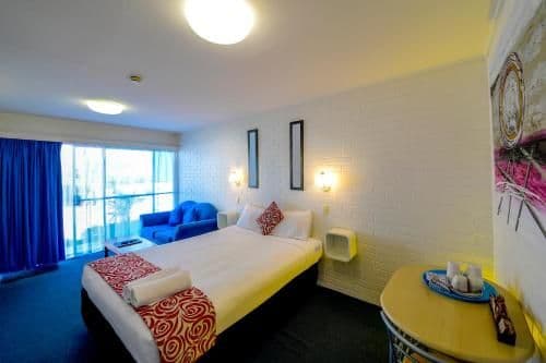 Standard Queen Room