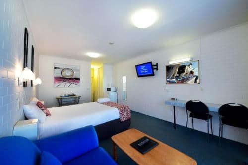 Standard Queen Room