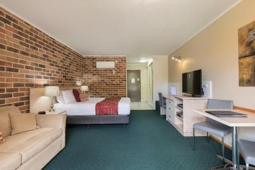 Queen Suite