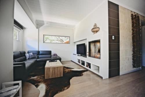 Juniper - Luxury Two-Bedroom Villa with Hot Tub