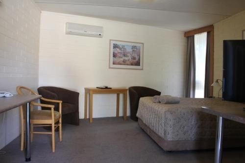Cobram Colonial Motor Inn2