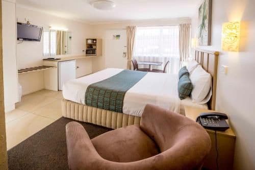 New Deluxe Queen Room