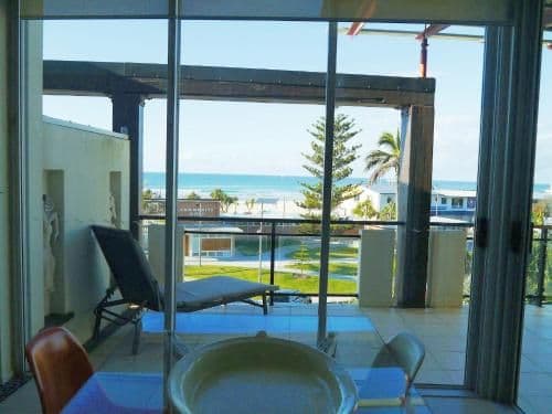 Three-Bedroom Apartment with Rooftop Deck, Ocean View and Hot Tub