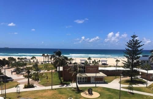 Three-Bedroom Apartment with Rooftop Deck, Ocean View and Hot Tub