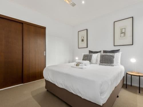 3 Bedroom Boutique Ocean Front Apartment