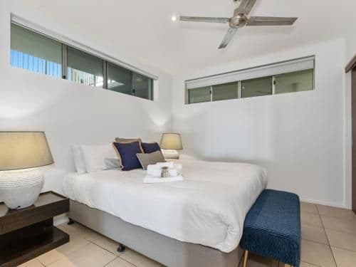 3 Bedroom Boutique Ocean Front Apartment