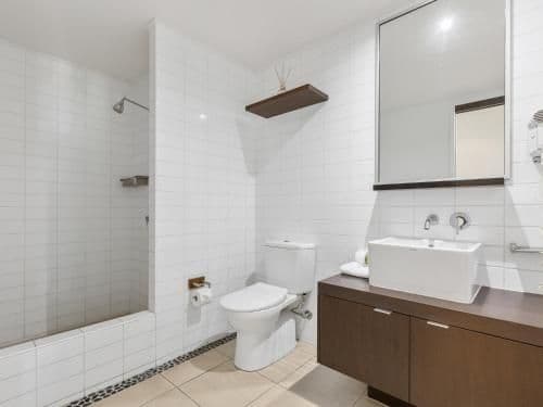 3 Bedroom Boutique Ocean Front Apartment
