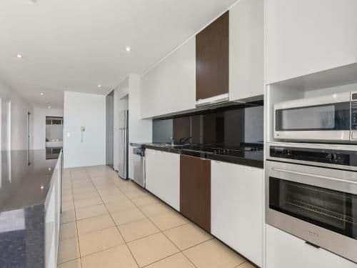 3 Bedroom Boutique Ocean Front Apartment