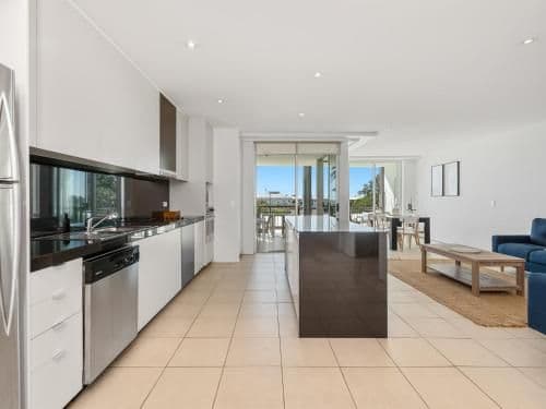 3 Bedroom Boutique Ocean Front Apartment