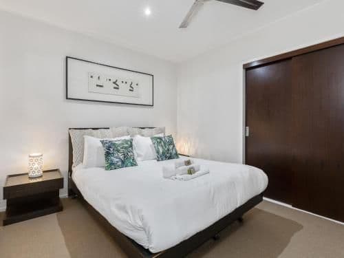 3 Bedroom Boutique Ocean Front Apartment