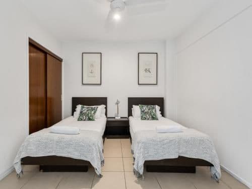 3 Bedroom Boutique Ocean Front Apartment