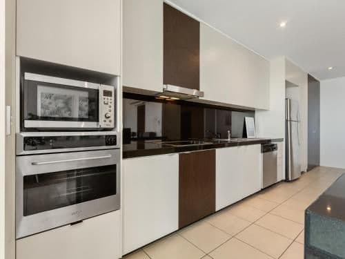 3 Bedroom Boutique Ocean Front Apartment