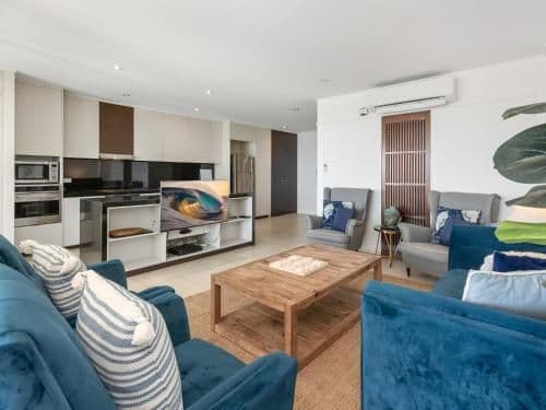 3 Bedroom Boutique Ocean Front Apartment