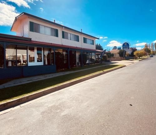 เรดฮิลล์ คูมา มอเตอร์อินน์ (Redhill Cooma Motor Inn)0