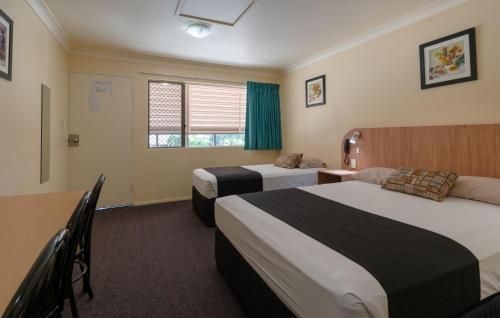 Winter Sun Motel2