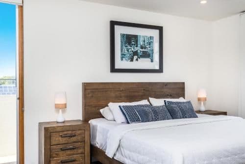 Three-Bedroom Loft Apartment - Butter Factory #14