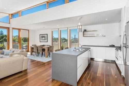 Three-Bedroom Loft Apartment - Butter Factory #14