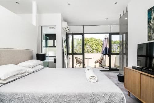 Luxury Three-Bedroom Apartment - Butter Factory Warehouse #8