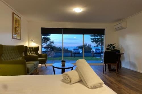 Bay View Suite