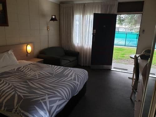 Deluxe Queen Room with Sofa Bed
