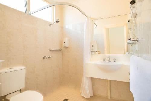 Executive Queen Room