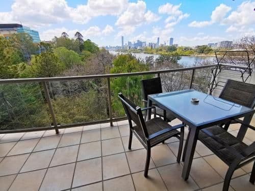 Premier One-Bedroom Apartment with River View