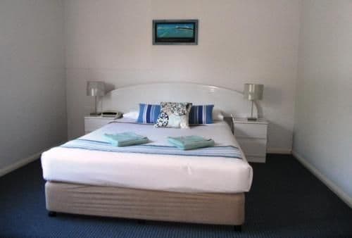 Two-Bedroom Apartment with Sea View