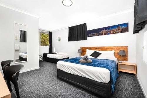 Bald Hills Motel0