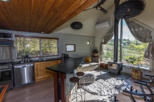 Chalet with Spa Bath