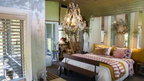 Honeymoon Chalet with Spa Bath