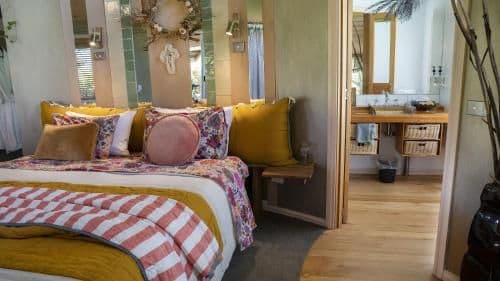 Honeymoon Chalet with Spa Bath