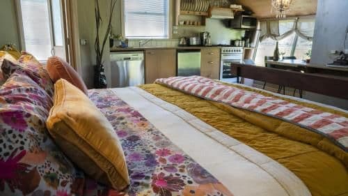 Honeymoon Chalet with Spa Bath