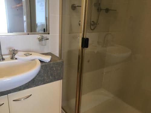 Two-Bedroom Apartment - Albatross