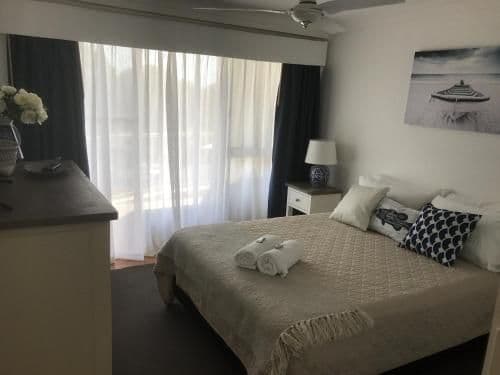 Two-Bedroom Apartment - Albatross