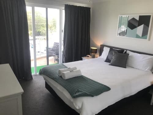 Two-Bedroom Apartment - Seahorse